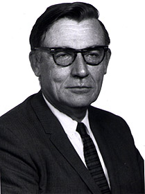 Professor Carl H. Chrislock '37